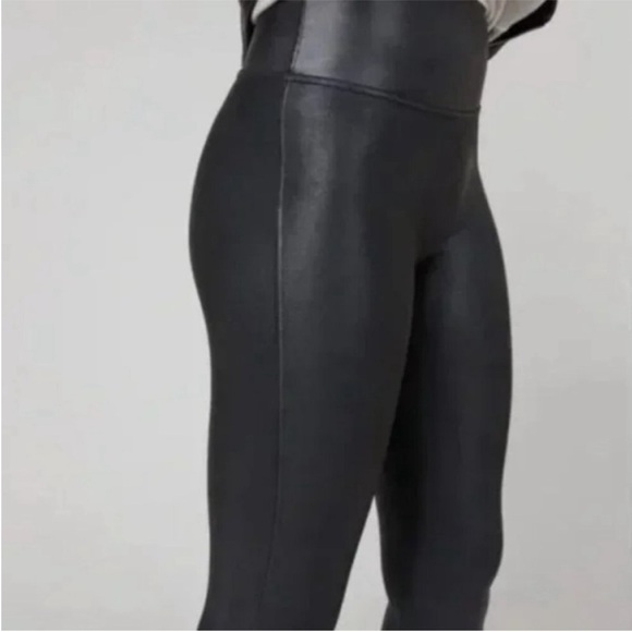 Spanx faux leather high rise leggings small - Picture 3 of 14
